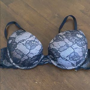 Victoria secret bio fit Bock Lacey Demi uplift bra